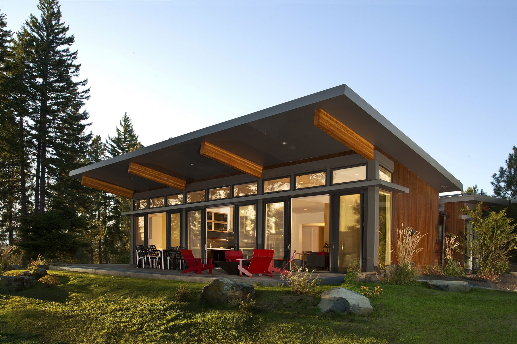 Illustrative reference of a modern modular home in a natural setting